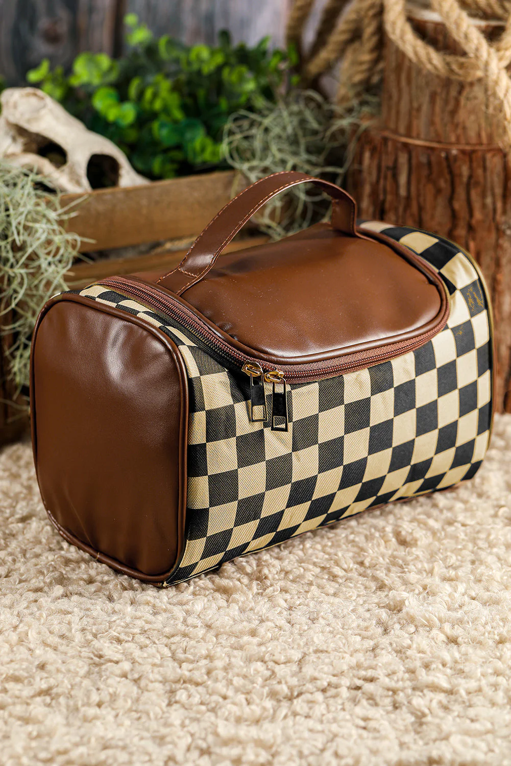 Black Checkered Zipper Makeup Bags by Threaded Pear - Image 4