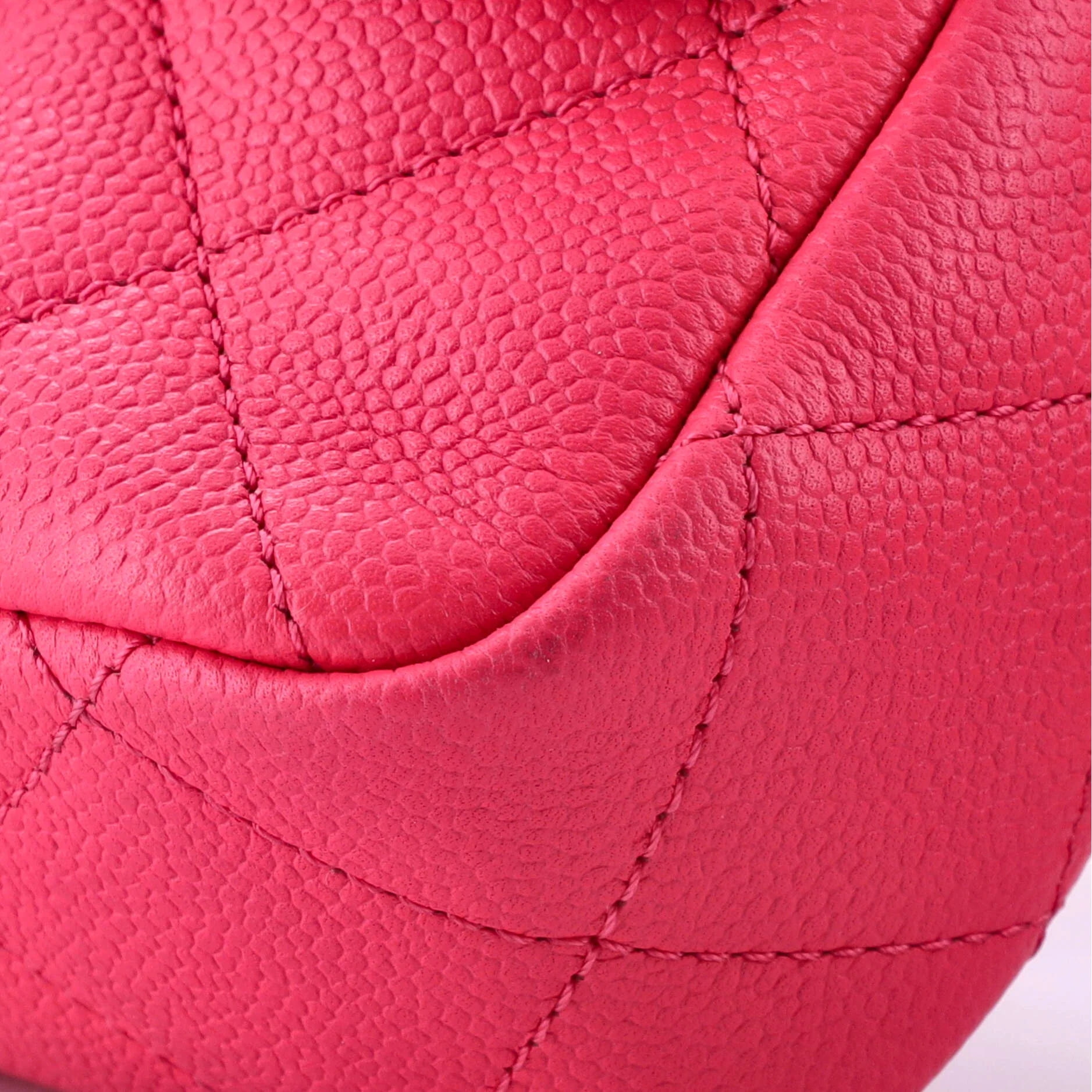 Pre-Loved Chanel Sweet Heart Chain Flap Bag Quilted Caviar Mini - Image 6