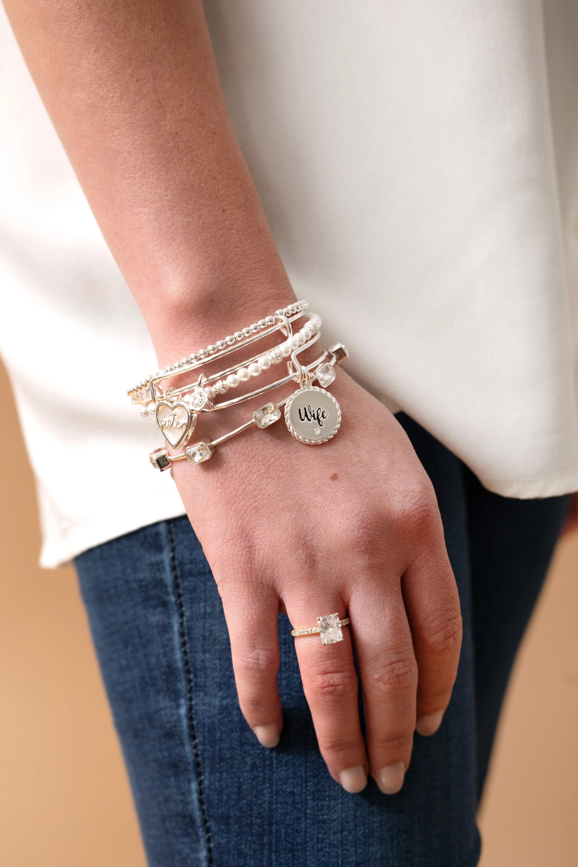 Dot Beaded Bracelet - Image 4