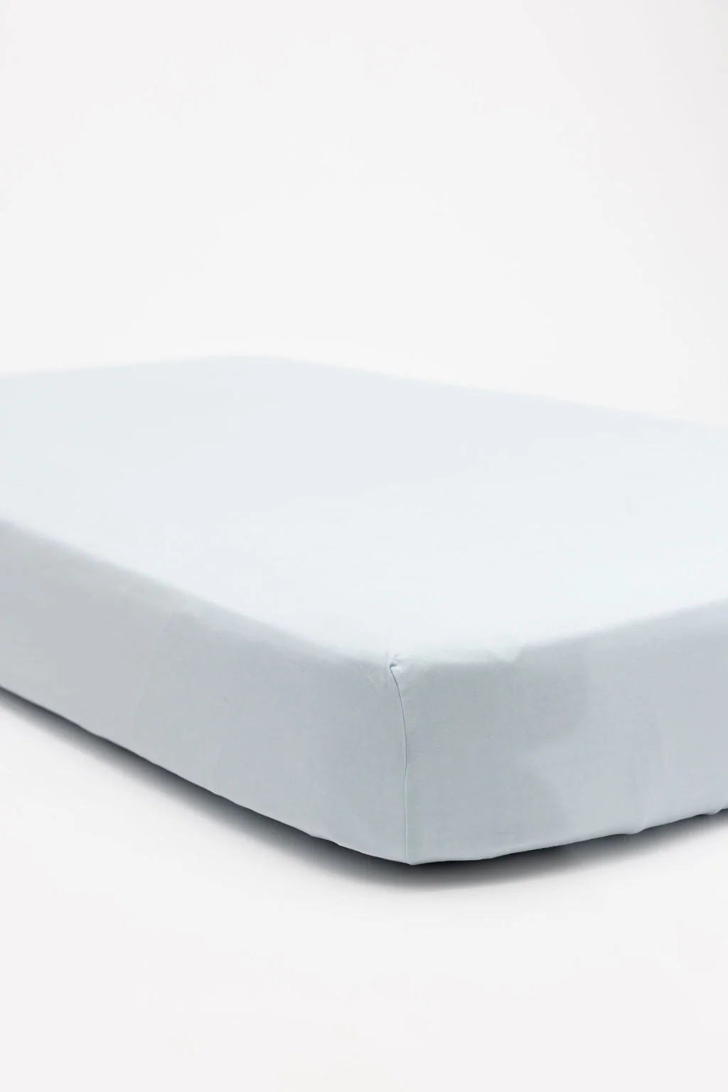 Dove - CloudBlend™ Crib Sheet
