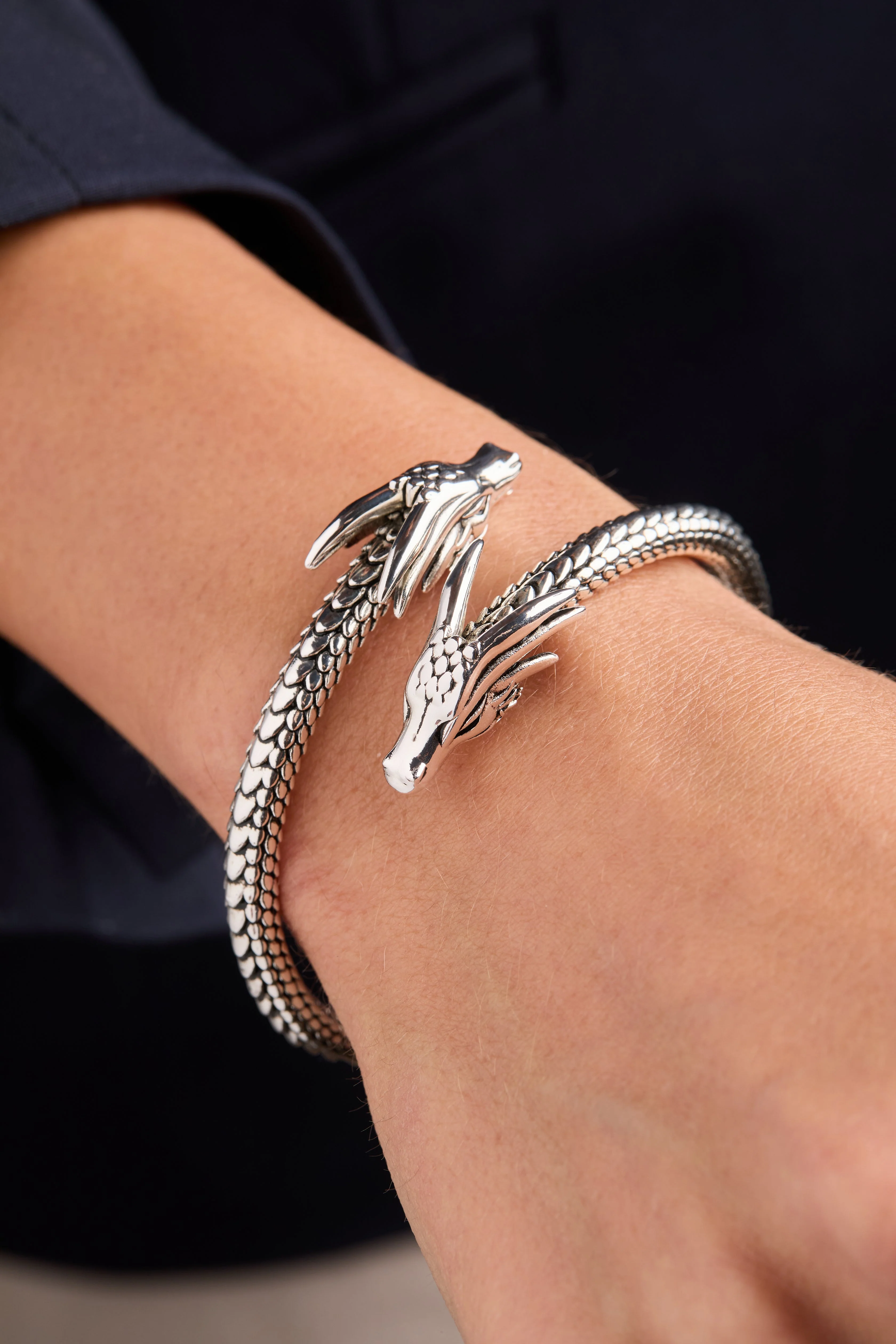 HOUSE OF THE DRAGON™ Cuff Bracelet - Image 2