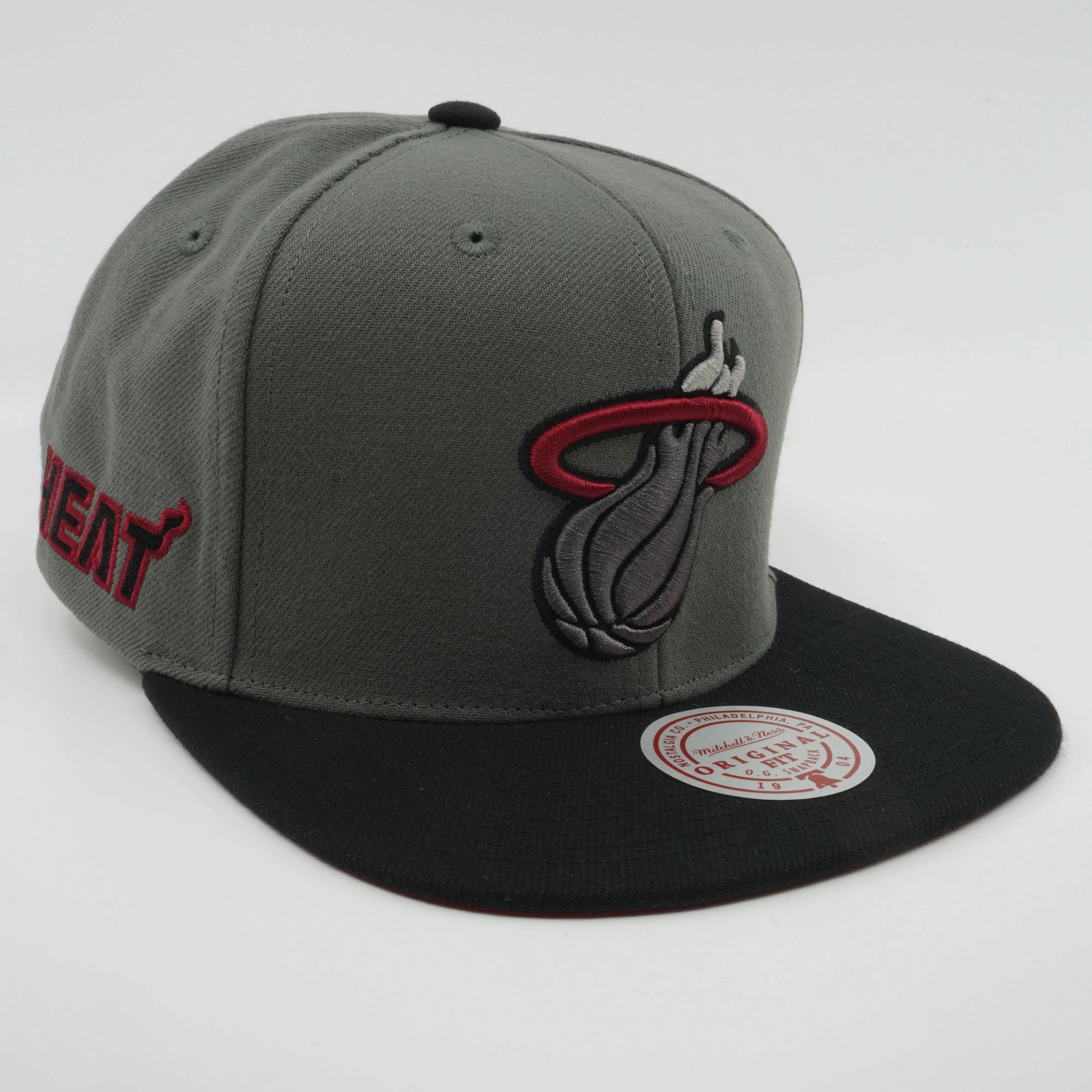 Men's Mitchell & Ness NBA Storm Front Snapback Heat - Grey - Image 3
