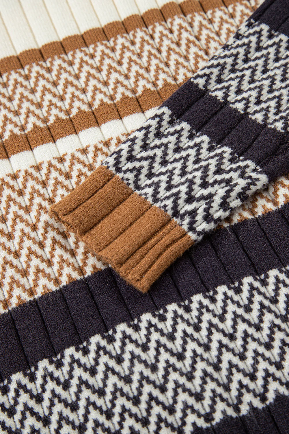 Threaded Pear Avery Ribbed Trim Slim Sweater - Image 5
