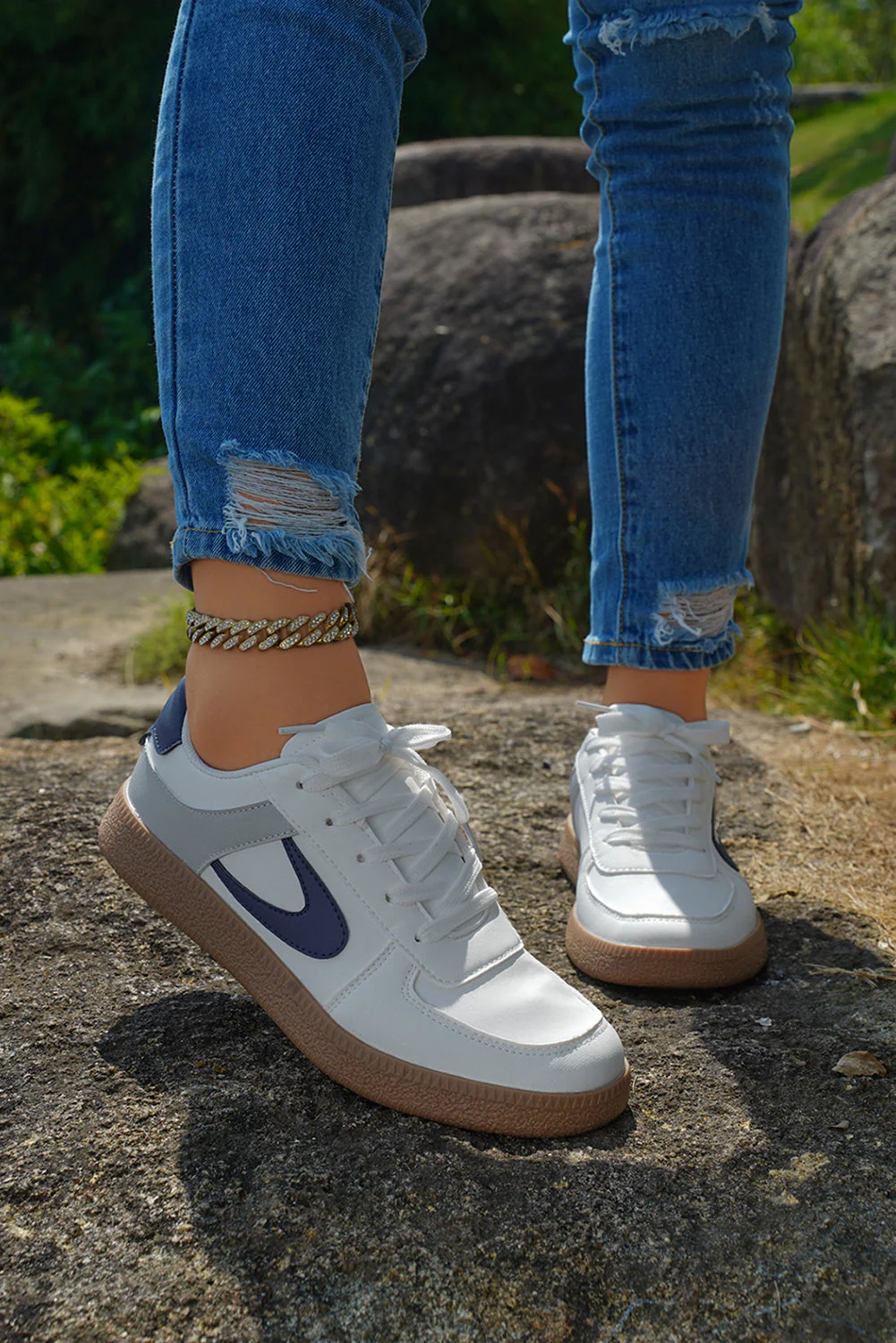 Threaded Pear Elizabeth Leather Lace Up Sneakers - Image 4