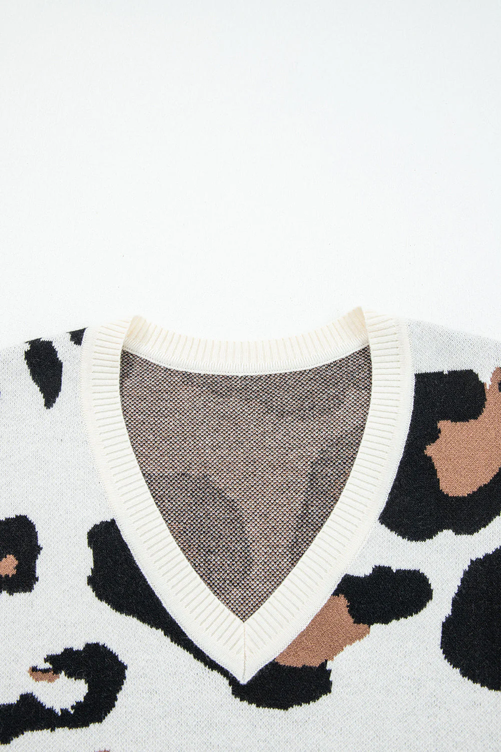 Threaded Pear Jocelyn Block Patchwork Sleeve Sweater - Image 14