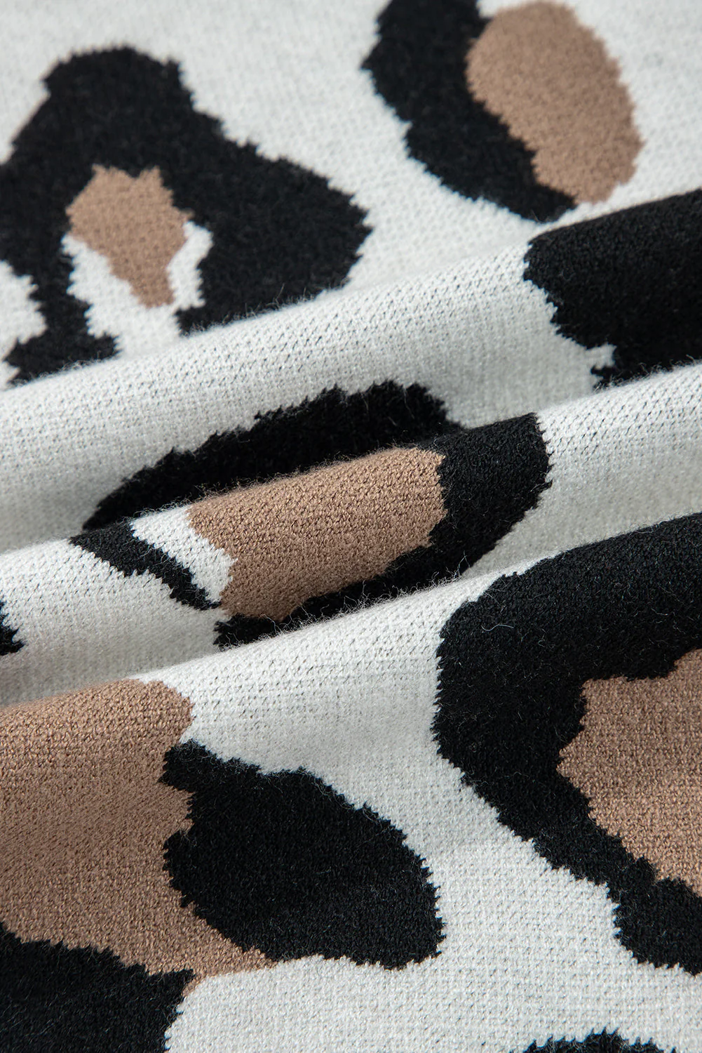 Threaded Pear Jocelyn Block Patchwork Sleeve Sweater - Image 15